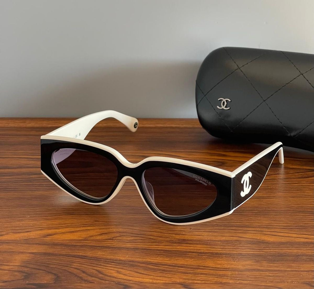 Lunettes de soleil C